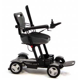 Инвалидная коляска с электроприводом Met Compact Pro 4WS