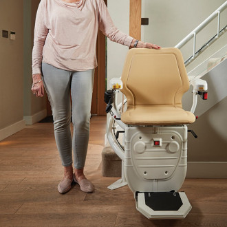 Подъёмник кресельный лестничный Bespoke Stairlifts Infinity V9