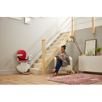 Подъёмник кресельный лестничный Bespoke Stairlifts Synergy