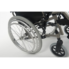 Двойное колесо для управления коляской одной рукой