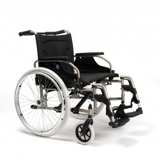 Кресло-коляска с ручным приводом Vermeiren V100 XL