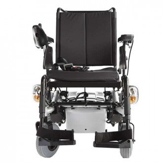 Инвалидная коляска с электроприводом Invacare Stream