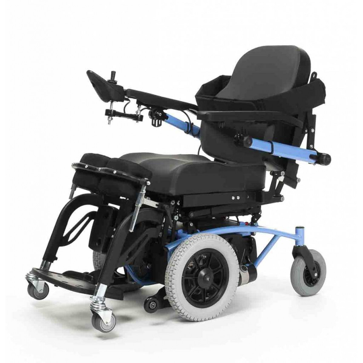 Коляски инвалидные с приводом цена. Кресло-коляска с электроприводом Juvo. Кресло-коляска инвалидное с электроприводом Vermeiren Squod. МТ-14 кресло-коляска с электроприводом. Скутер кресло-коляска с электроприводом МТ-14.