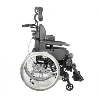 Многофункциональная кресло-коляска Invacare Rea Azalea Minor