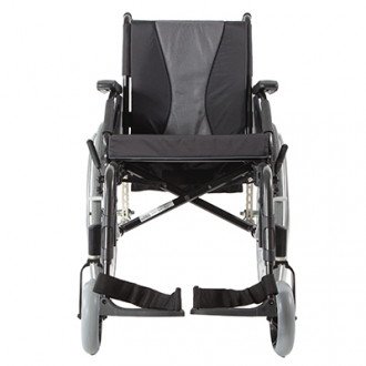 Кресло-коляска с ручным приводом Invacare Action 3 NG