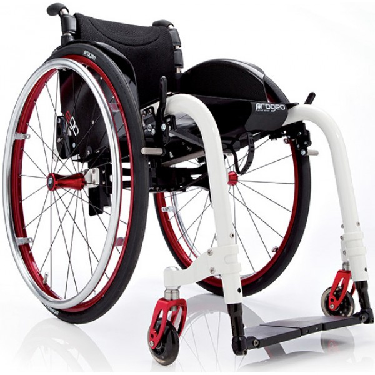 Активная инвалидная коляска купить. Инвалидная коляска Progeo. Titan Deutschland GMBH инвалидные коляски. Инвалидная коляска Проджео эго. Коляска инвалидная Kuschall Fusion.