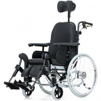 Многофункциональная кресло-коляска Invacare Rea Clematis